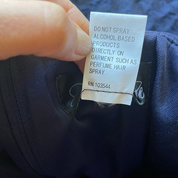 La Femme Lace Dress in Navy Blue size 4 Used - Picture 2 of 6